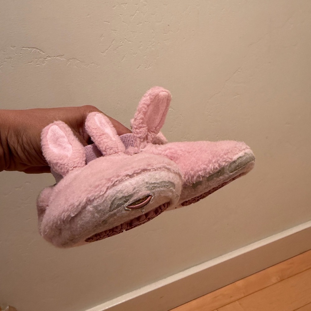 L.L.Bean Toddler Bunny Slippers Pink Plush Fleece Size 9–10 Cozy Non-Slip - Picture 5 of 5